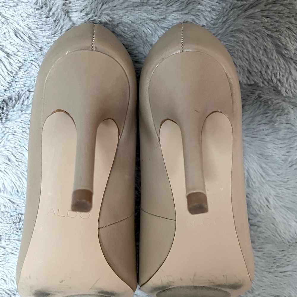 ALDO | Classic Heels - Picture 5 of 6